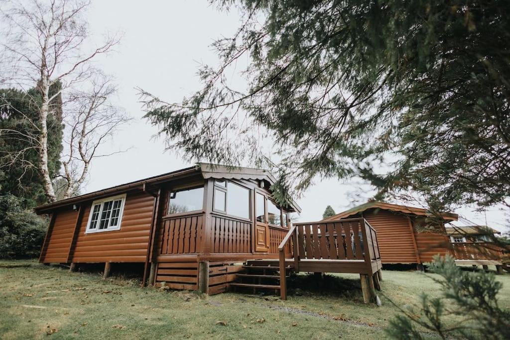 Rustic Log In Snowdonia - 2 Bedrooms & Parking Holiday home Ffestiniog